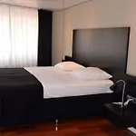 City Hotel Bergen Op Zoom מלון