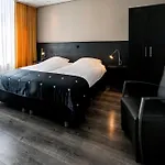 מלון City Hotel Bergen Op Zoom 3*