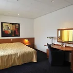 City Hotel Bergen Op Zoom מלון 3*