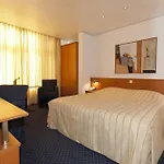 City Hotel Bergen Op Zoom מלון ברחן אופ זום