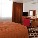 City Hotel Bergen Op Zoom מלון