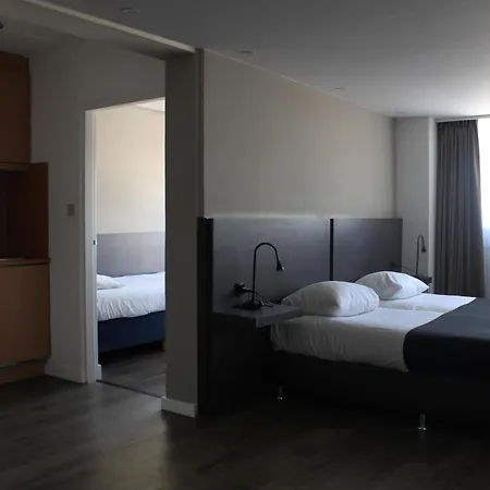 City Hotel Bergen Op Zoom Hotel 3*