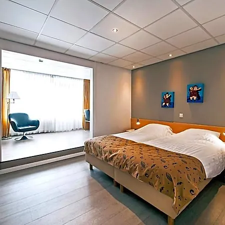 City Hotel Bergen Op Zoom 3*