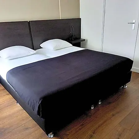 City Hotel Bergen Op Zoom Ξενοδοχείο 3*