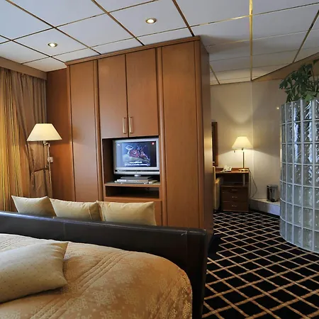Hotel City Hotel Bergen Op Zoom 3*