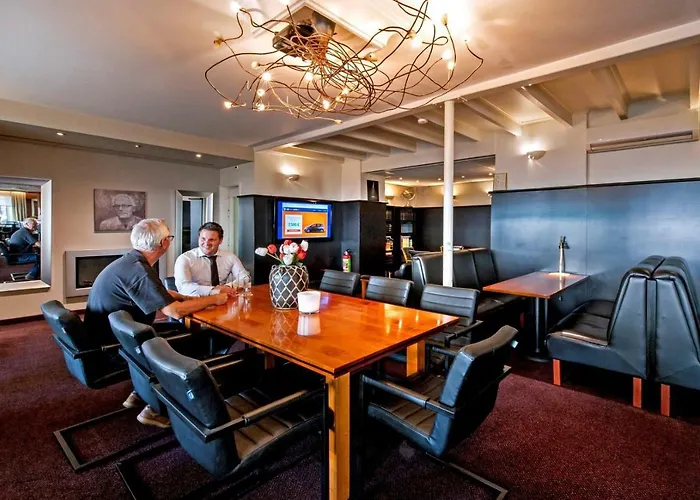 City Hotel Bergen Op Zoom 3*