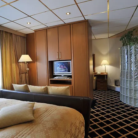 City Hotel Bergen Op Zoom 3*