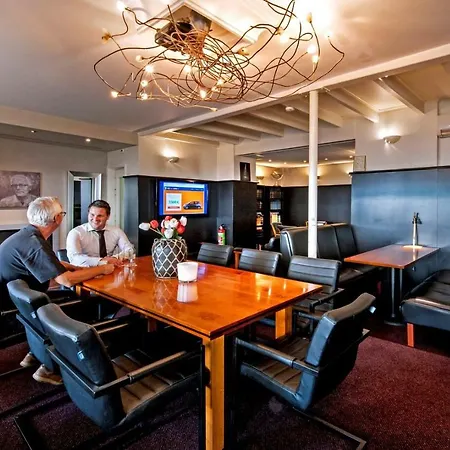 City Hotel Bergen Op Zoom 3*